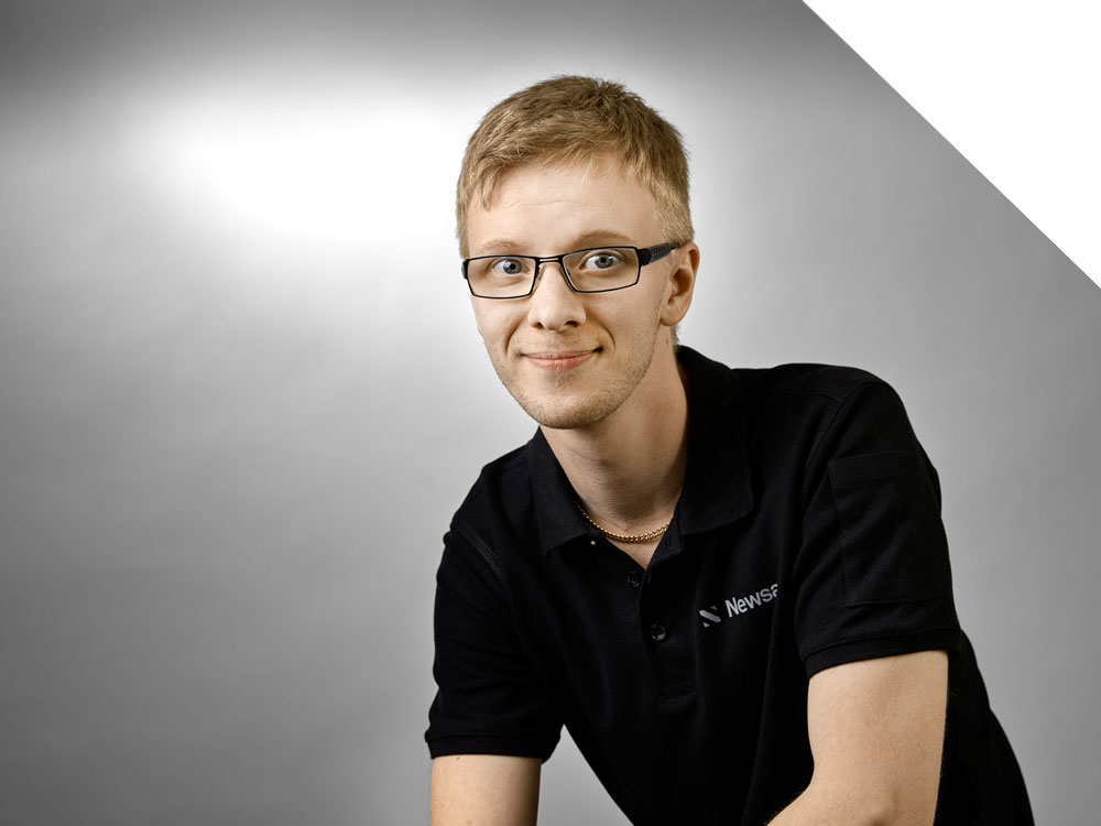 Simon Lindholm